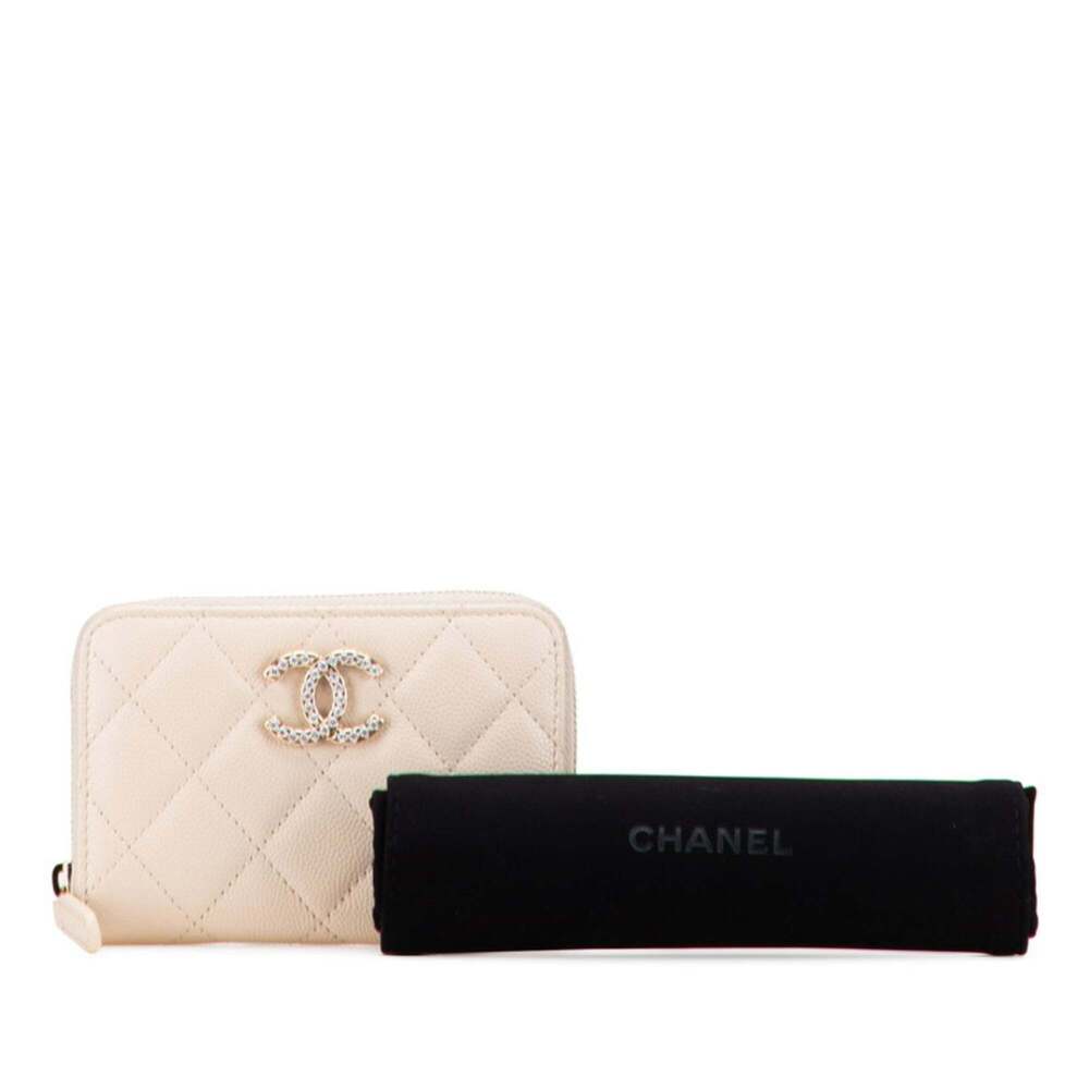 CHANEL Cream Caviar Leather Logo Wallet - Picture 10 of 10